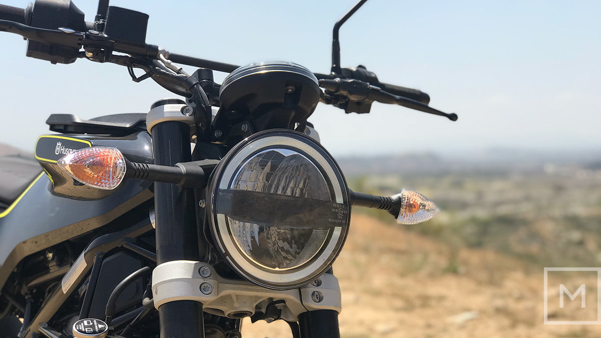 husqvarna的svartpilen大灯