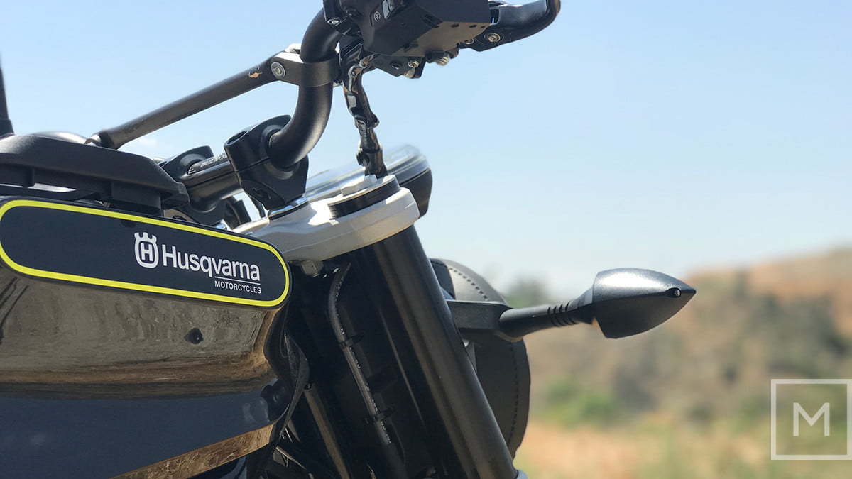 Husqvarna svartpilen就在旁边