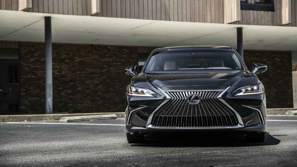 2019雷克萨斯复审300h石墨黑色