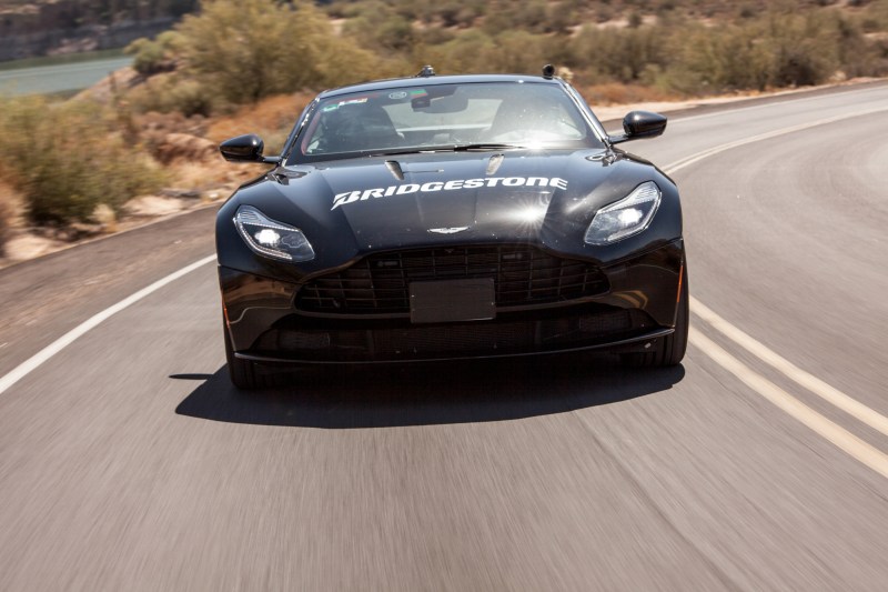 Aston MartinDB11热电测试