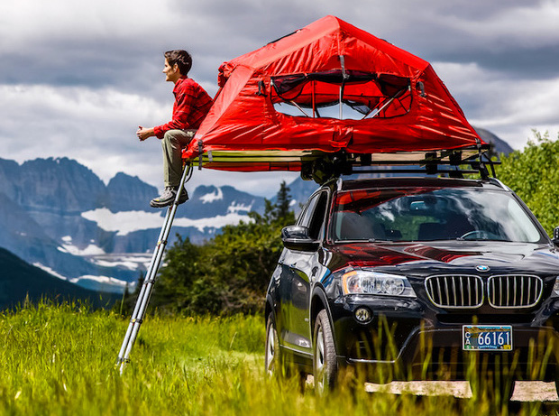 Yakima-SkyRise-Rooftop-Tent