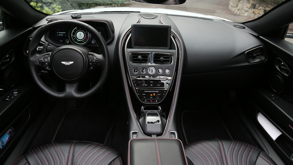 astonmartindb11主动驱动器内部黑2