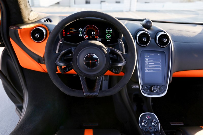 2022mclaren570s蜘蛛评评2019英里bernman40