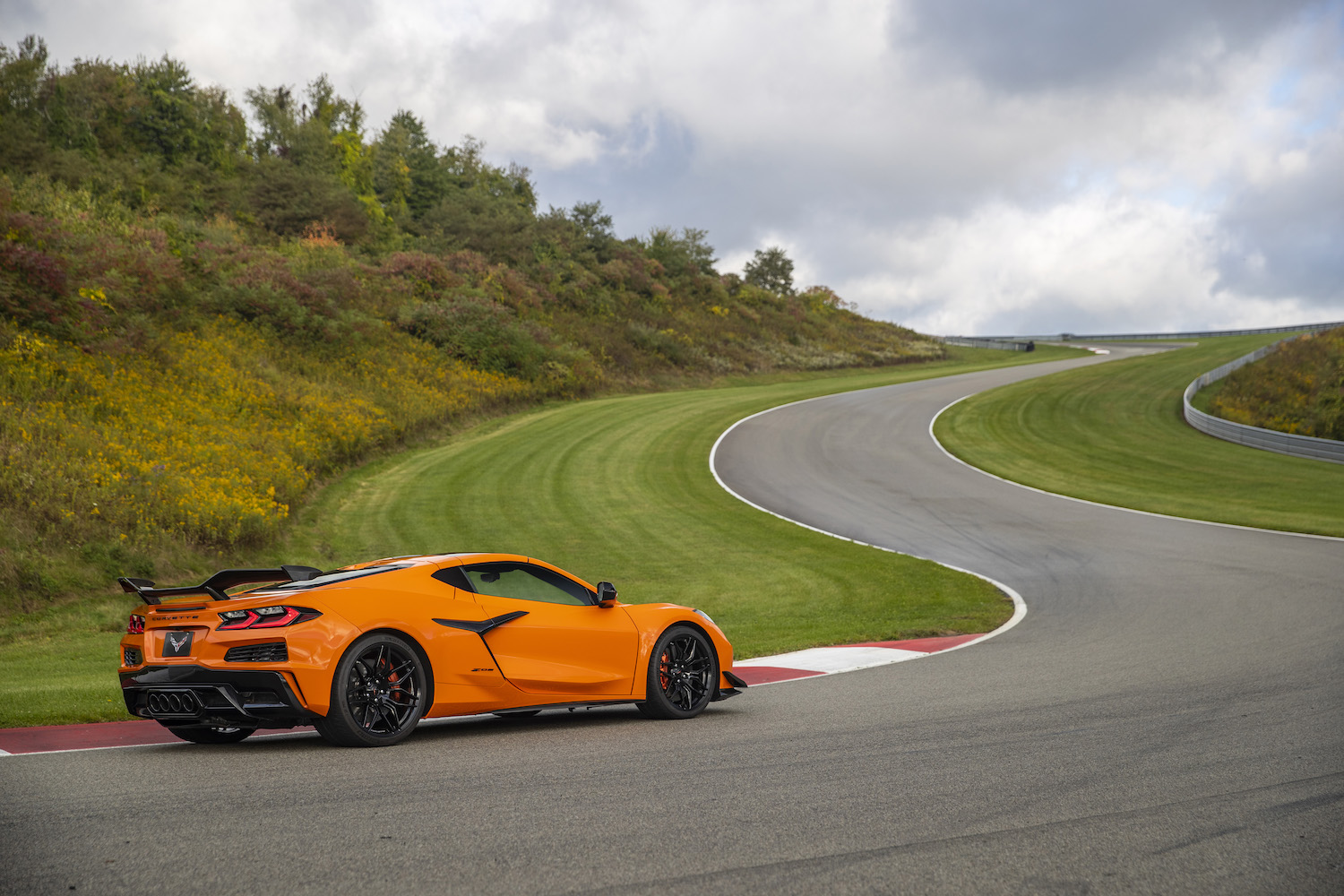 2023 Chevoret CorvetteZ06后端角