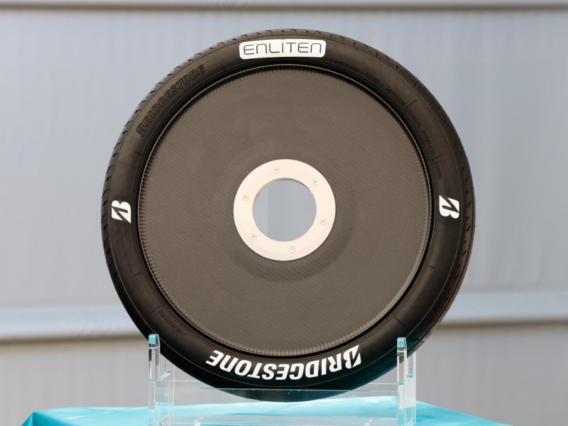 Bridgestone为公式E2026至2027赛季提供Enliten轮胎