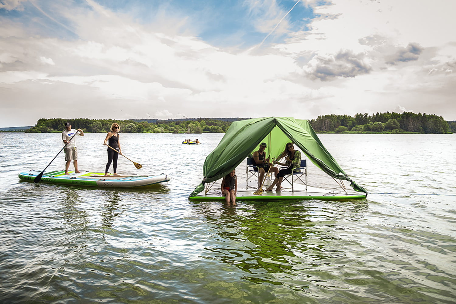 Tentsile Universe是零件树帐篷，部分Sup板，以及所有令人敬畏的手册