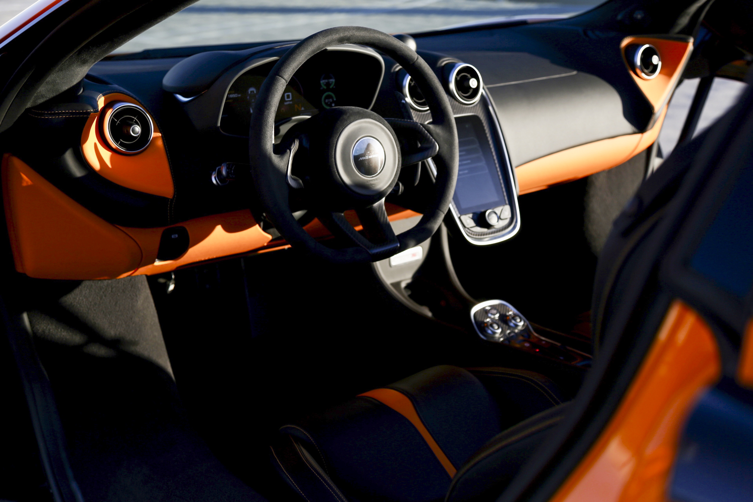 2022mclaren570s蜘蛛评审2019英里bernman33