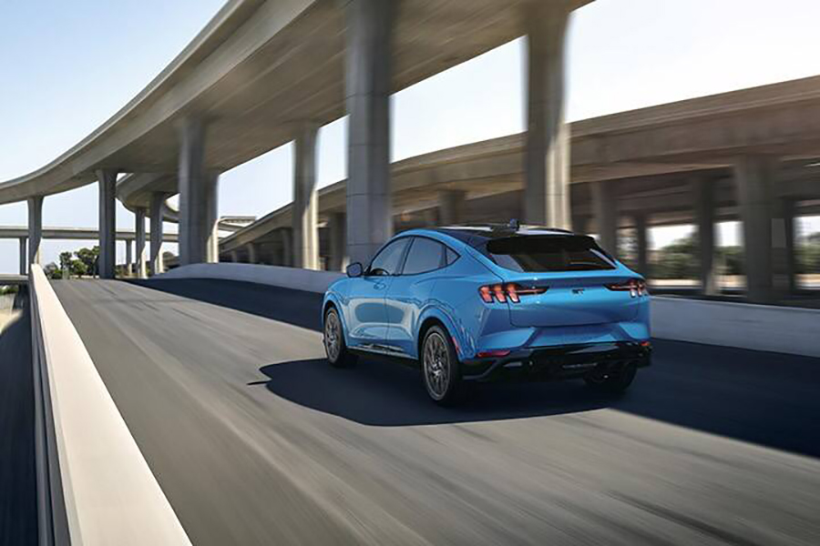 福特野马马赫-E