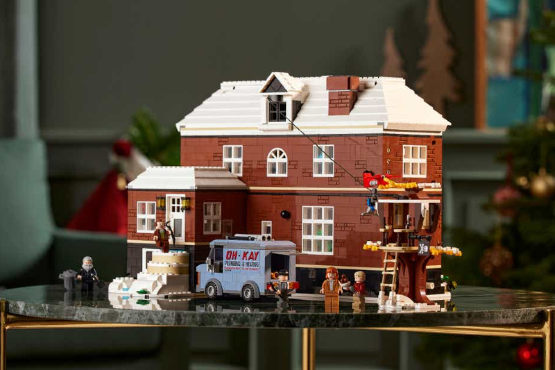 Alex Storozhuk设计3 955件单居LEGO
