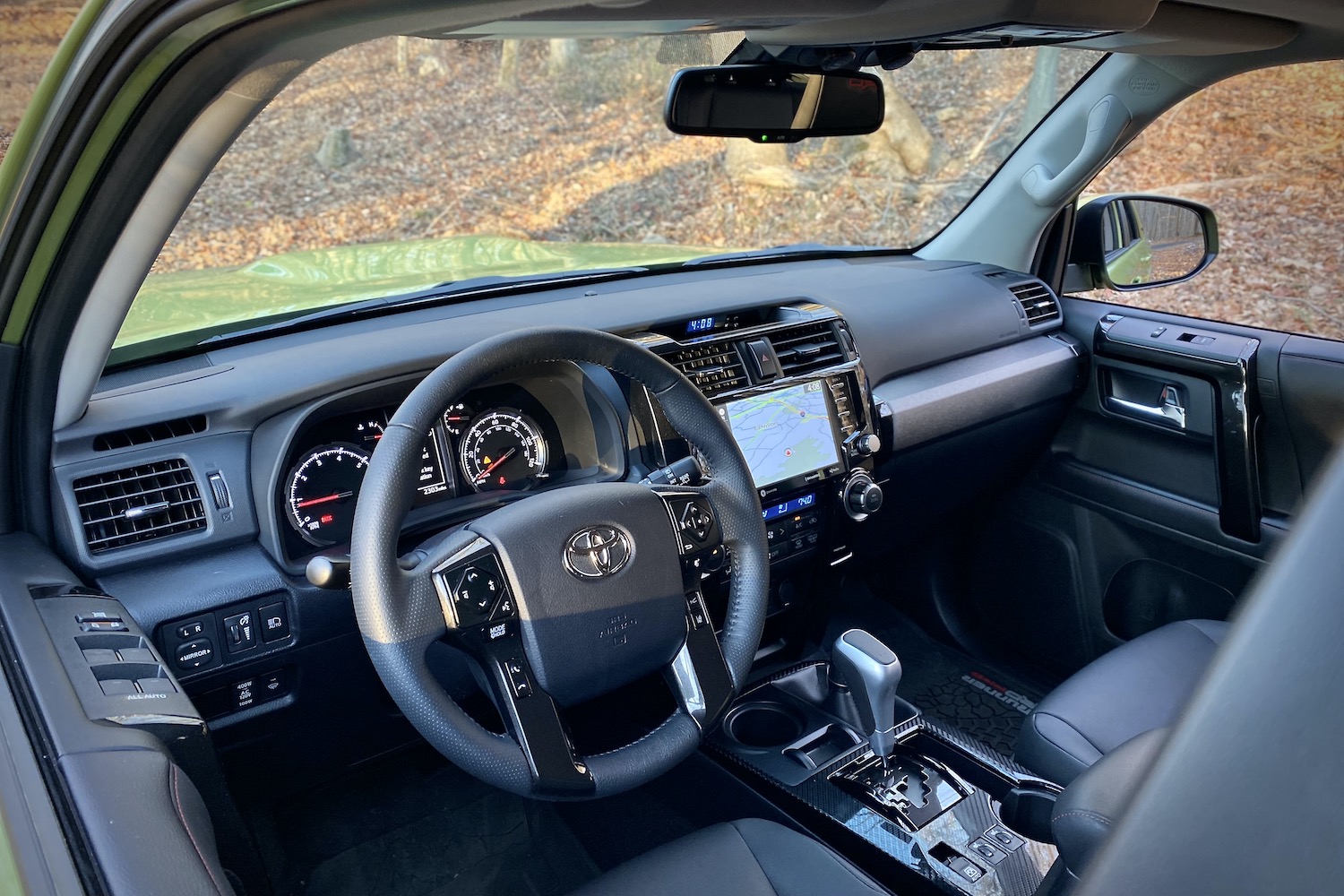 关闭丰田4RunnerTRDPro仪表板