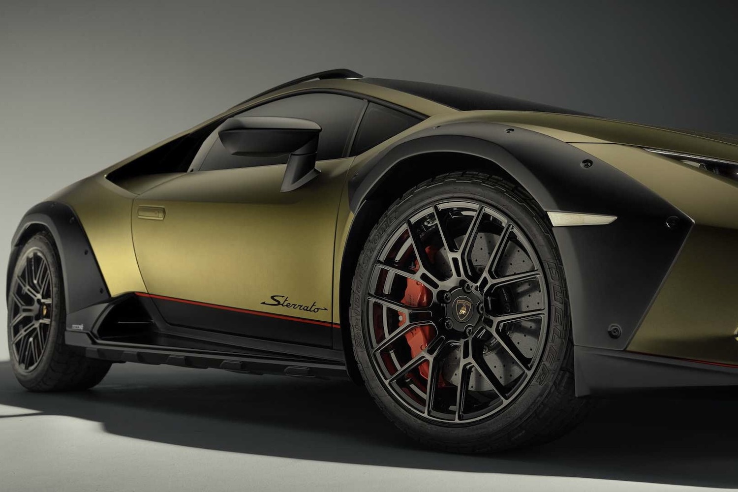 近身轮子 轮子 和屏障照明 2023 LamborghiniHuracan工作室