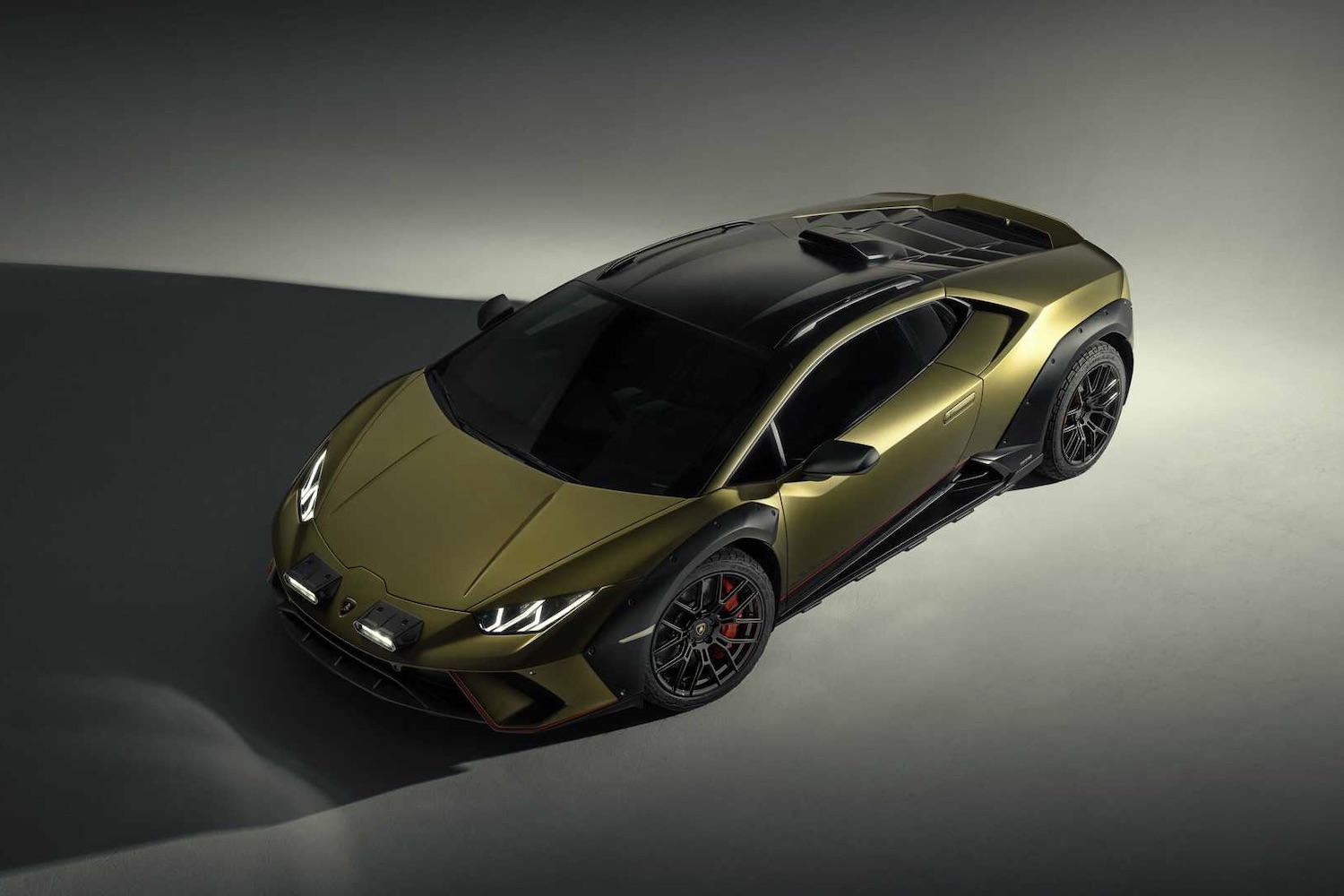前端角2023Lamborghinihuracan工作室,