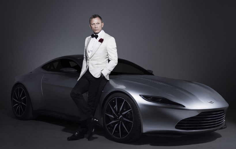 James邦德依赖Aston Martin