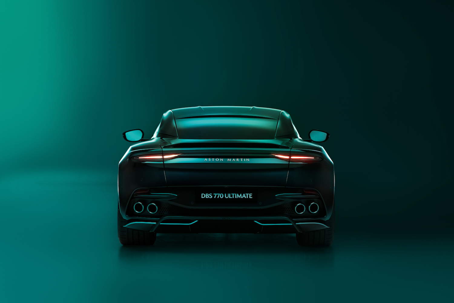 后端关闭2023年Aston MartinDBS770
