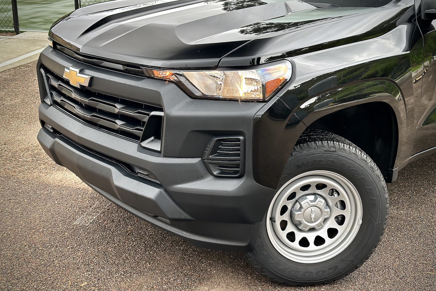 2023 ChevroletColoraWT前端关闭头灯和前端fascia
