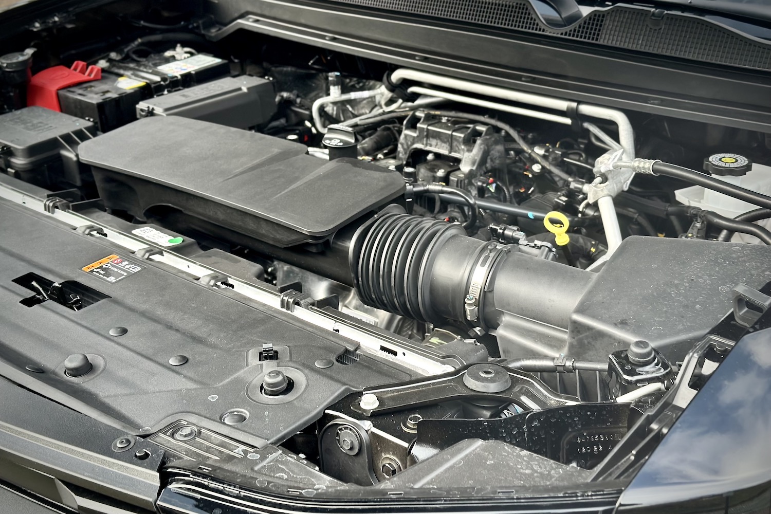 关闭2023 Chevrolet科罗拉多州Turbo充电引擎