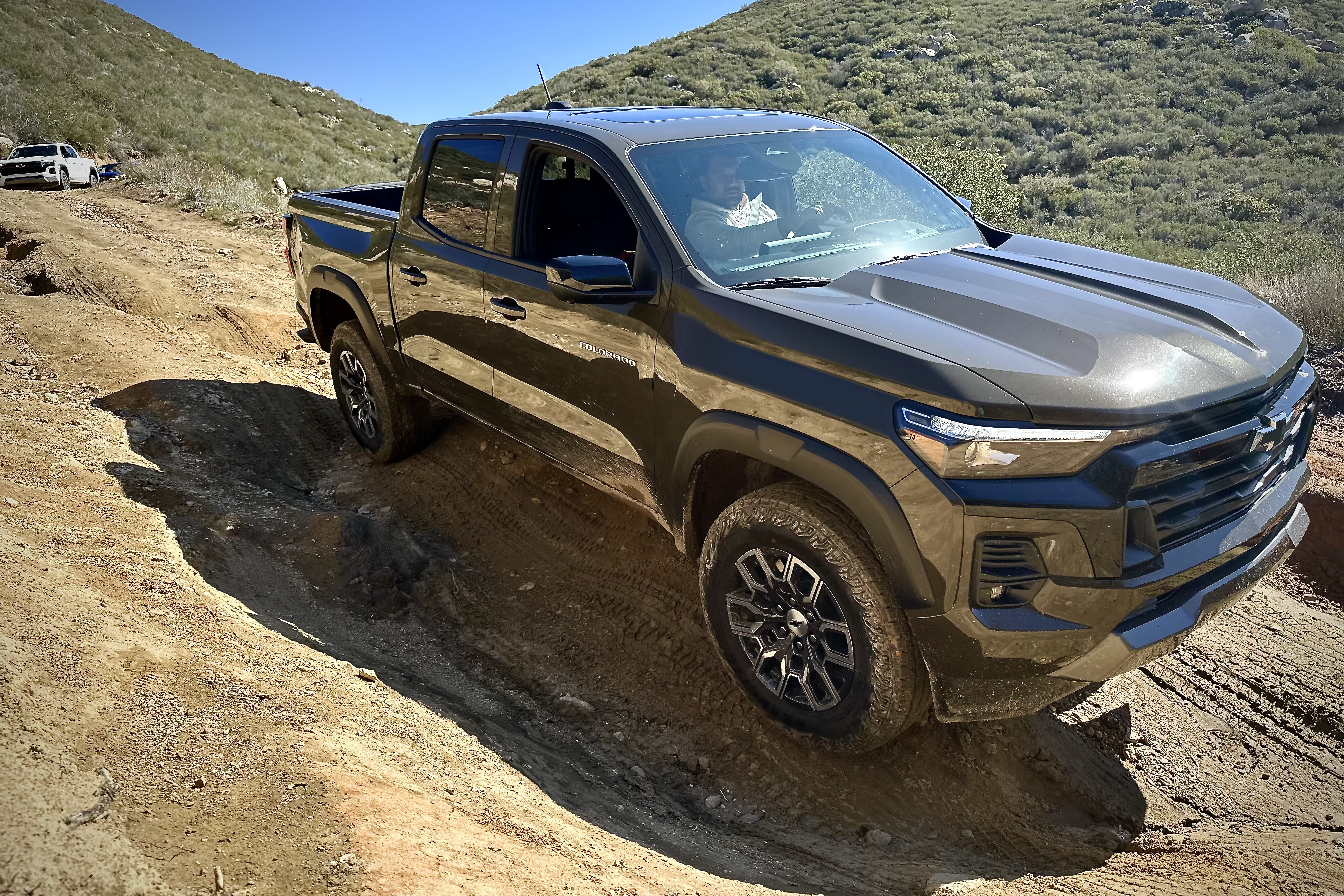 关闭2023 Chevrolet科罗拉多轨迹Boss侧侧剖面处理
