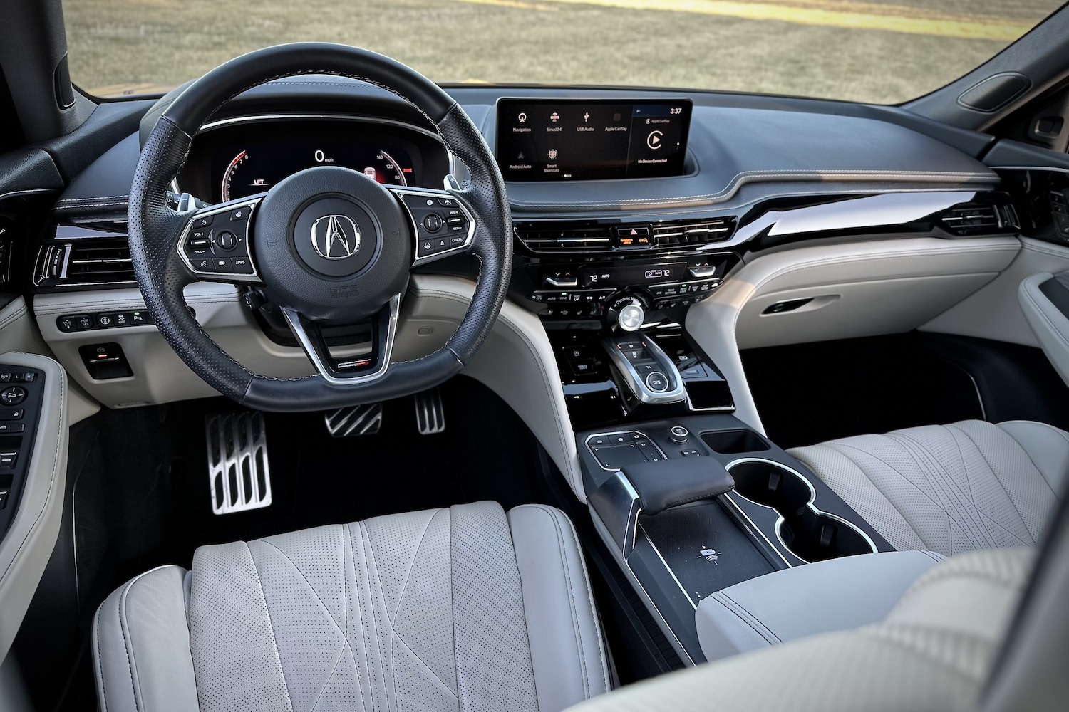 2022AcuraMDX类型S关闭方向盘
