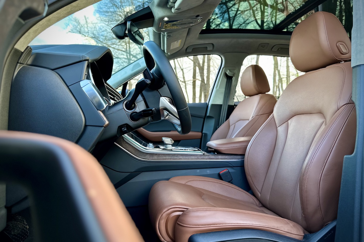 2022AudiQ7Prestige前端座椅