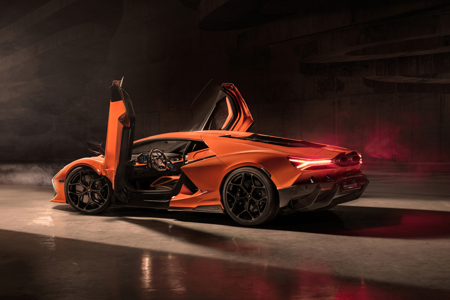 后端角LamborghiniRevuelto2024