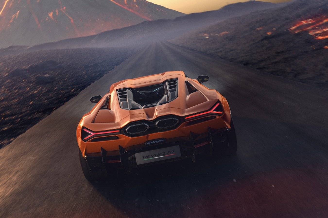 2024年LamborghiniRevuelto尾随火山后行