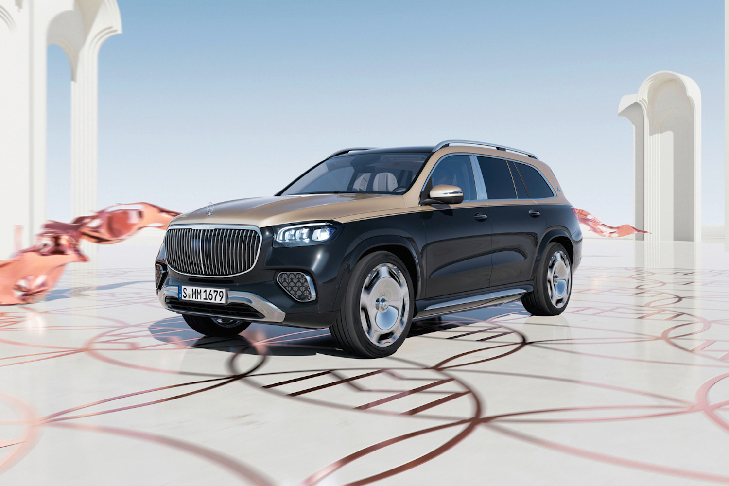 2024奔驰GLS Maybach600前端停在Maybach标识前