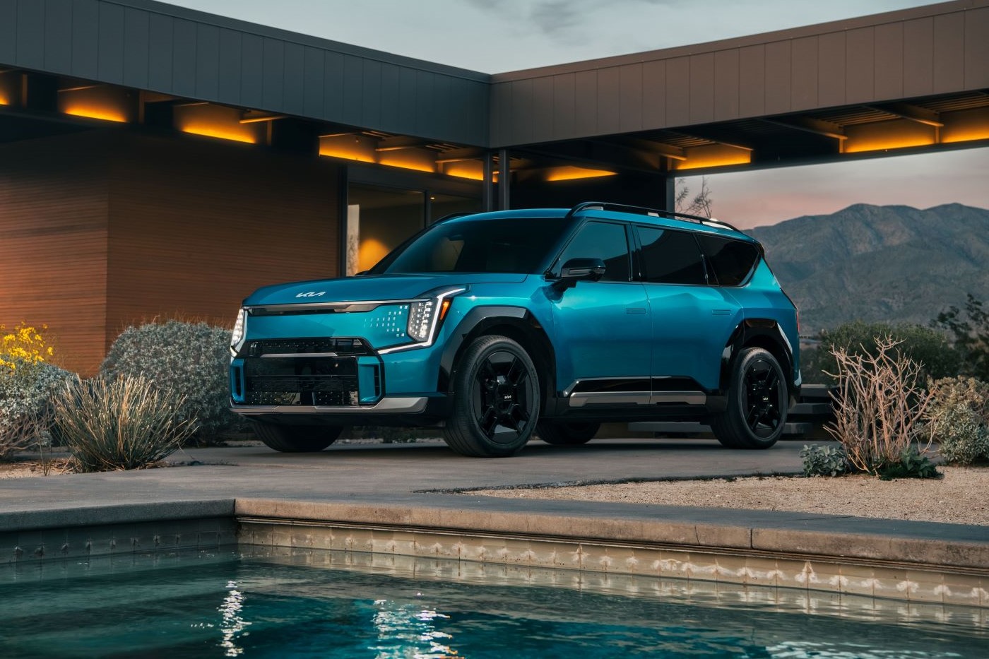 2024基亚EV9GT-Line停靠池