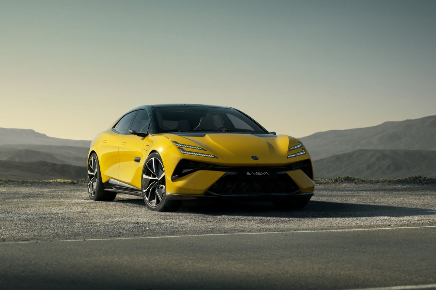 Lotus EmeyaGT