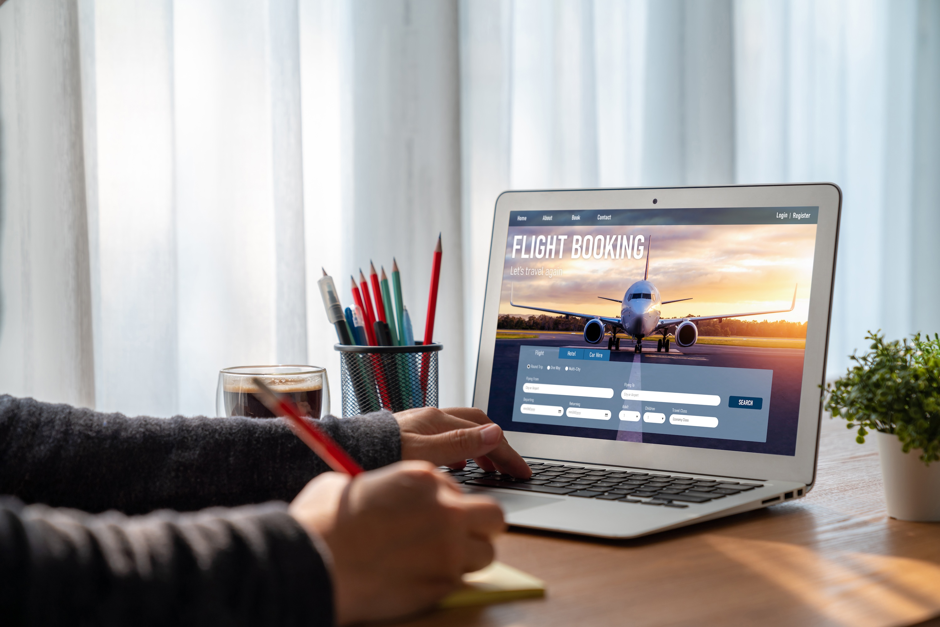 在线航班预订网站提供现代订位系统旅行技术概念