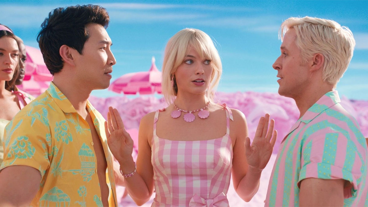 Simu Liu、Margot Robbie和Ryan Gosling在芭比