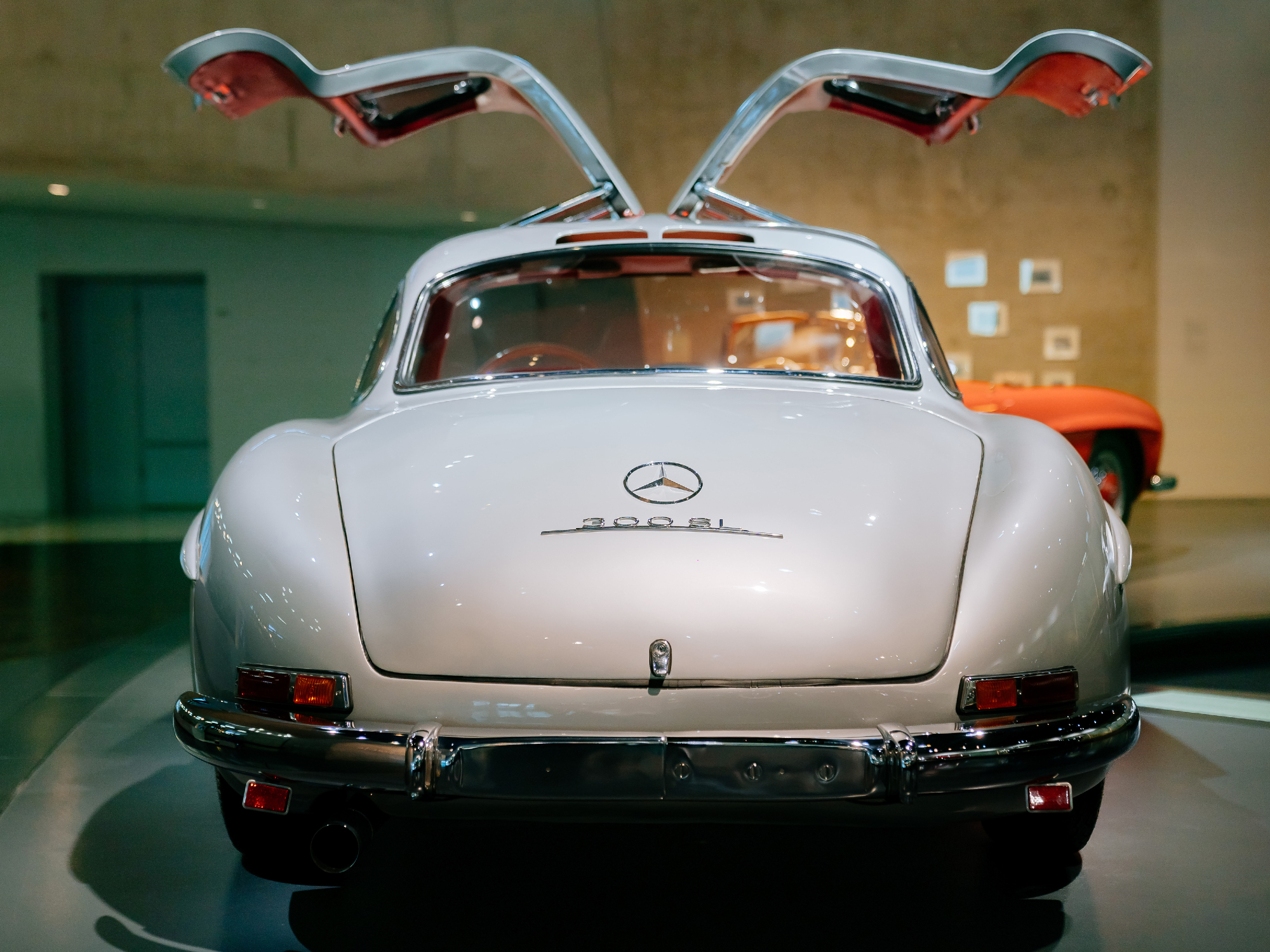 Mercedes-Benz 300SLCUPE显示器